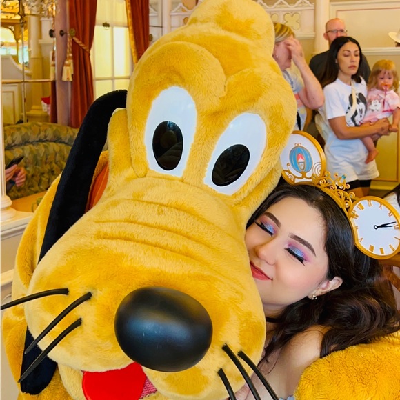 Meet your Posher, Francis - Picture 1 of 1